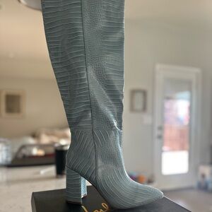 Blue snakeskin cowboy boots